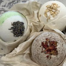 Load image into Gallery viewer, Bath Bombs