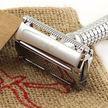 Load image into Gallery viewer, Albatross Butterfly Razor