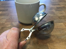 Load image into Gallery viewer, Tea Infuser
